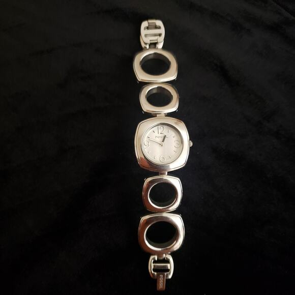 Ladies Fossil Water Resistant Quartz Bracelet Watch Stainless Steel‎ 6" New Batt - Picture 2 of 10